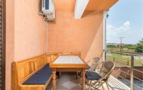 Lovely Apartment In Fazana With Kitchen